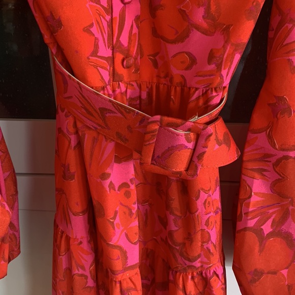 Bagdley Mischka Floral print, tiered, midi dress. - Picture 4 of 4